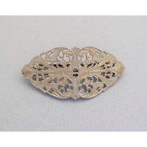 Intricate silver tone hair clip (CW1)